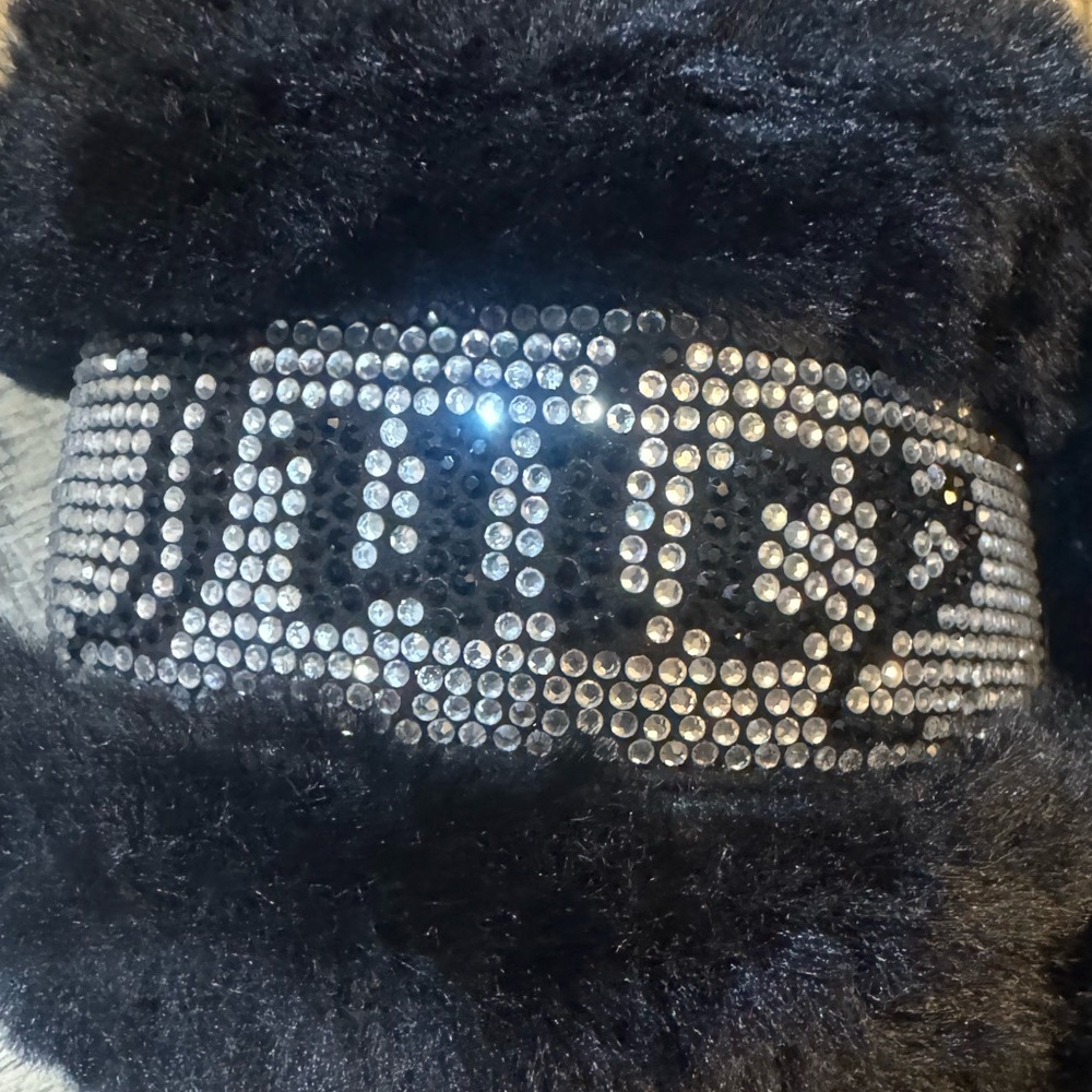 Juicy Couture “Halo” Black Faux Fur Rhinestone Detail Statement Loungewear Sz 6 - Picture 8 of 10